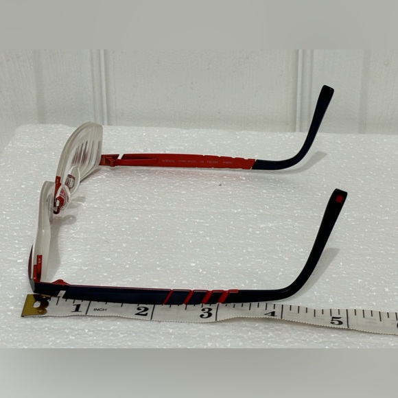 Ad-lib Designed in France Titanium Eyewear - Picture 5 of 15